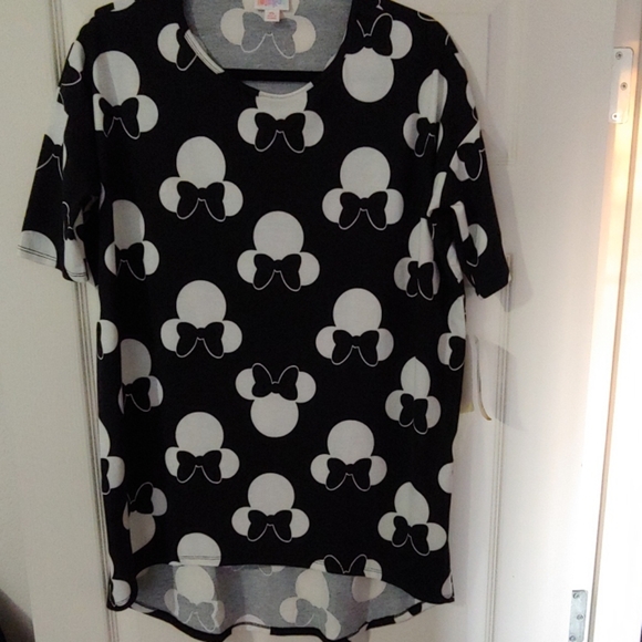 LuLaRoe Tops - LuLaRoe Xs Disney Irma Tunic
